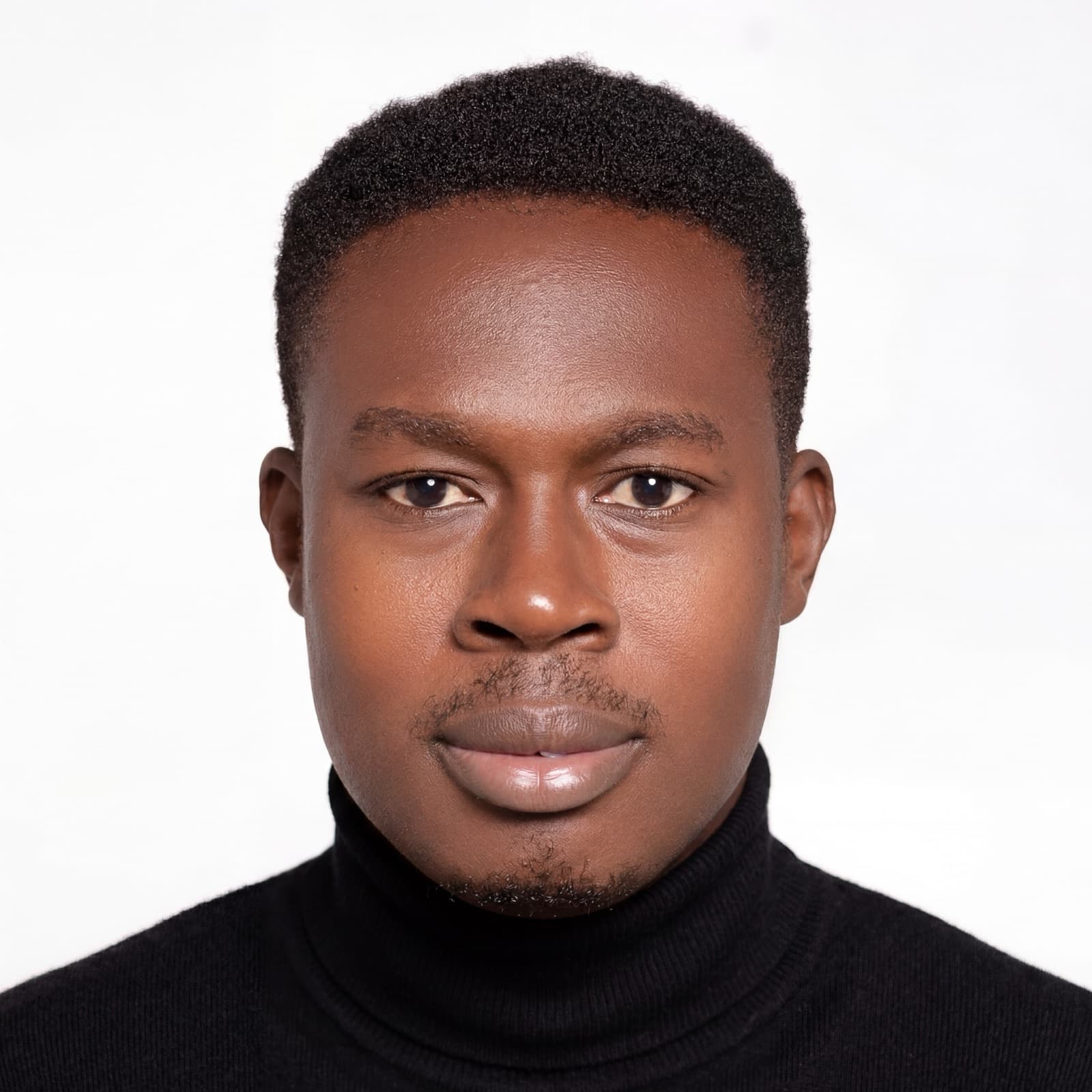 ElomKrea portrait